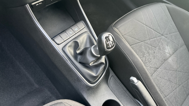 Hyundai BAYON 1.0 TGDi 48V MHEV SE Connect 5dr Petrol Hatchback